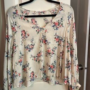 Lush Cream Floral Blouse with Relaxed Sleeves
